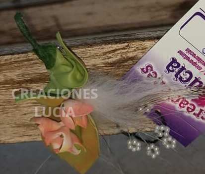 Broche Foamiran