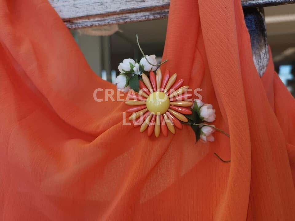 Broche