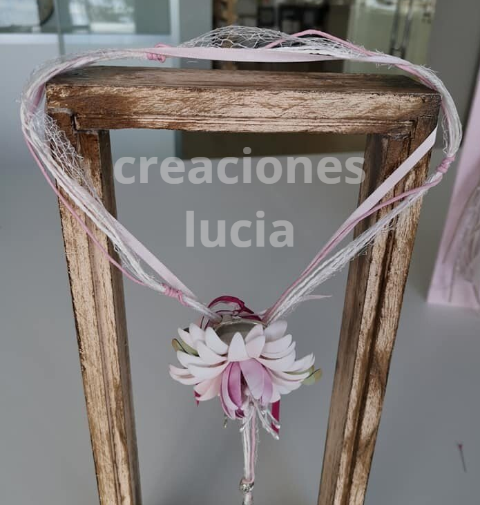 Collar de Foamiran
