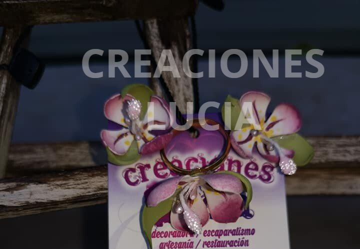 Juego anillo mas pendientes Foamiran