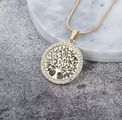 Pendentif arbre de vie et cristaux