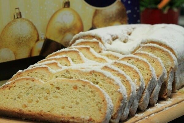 Mandelstollen 1kg Mandelstollen 1kg