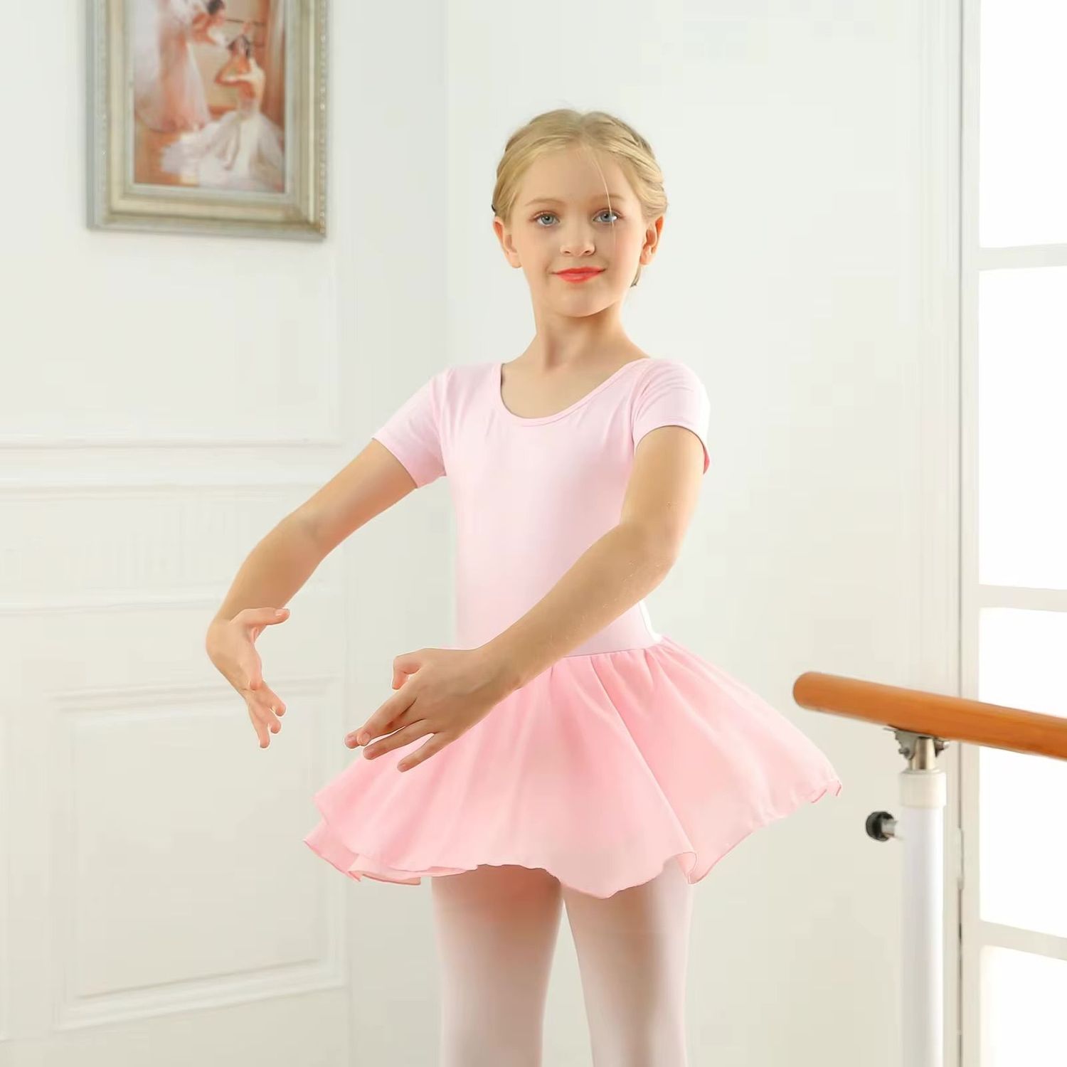 Kinderbody Mona mit Röckchen