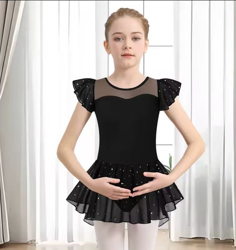 Kinderbody Mina mit Röckchen glänzend Dancecode Kinderbody Mina mit Röckchen glänzend Dancecode