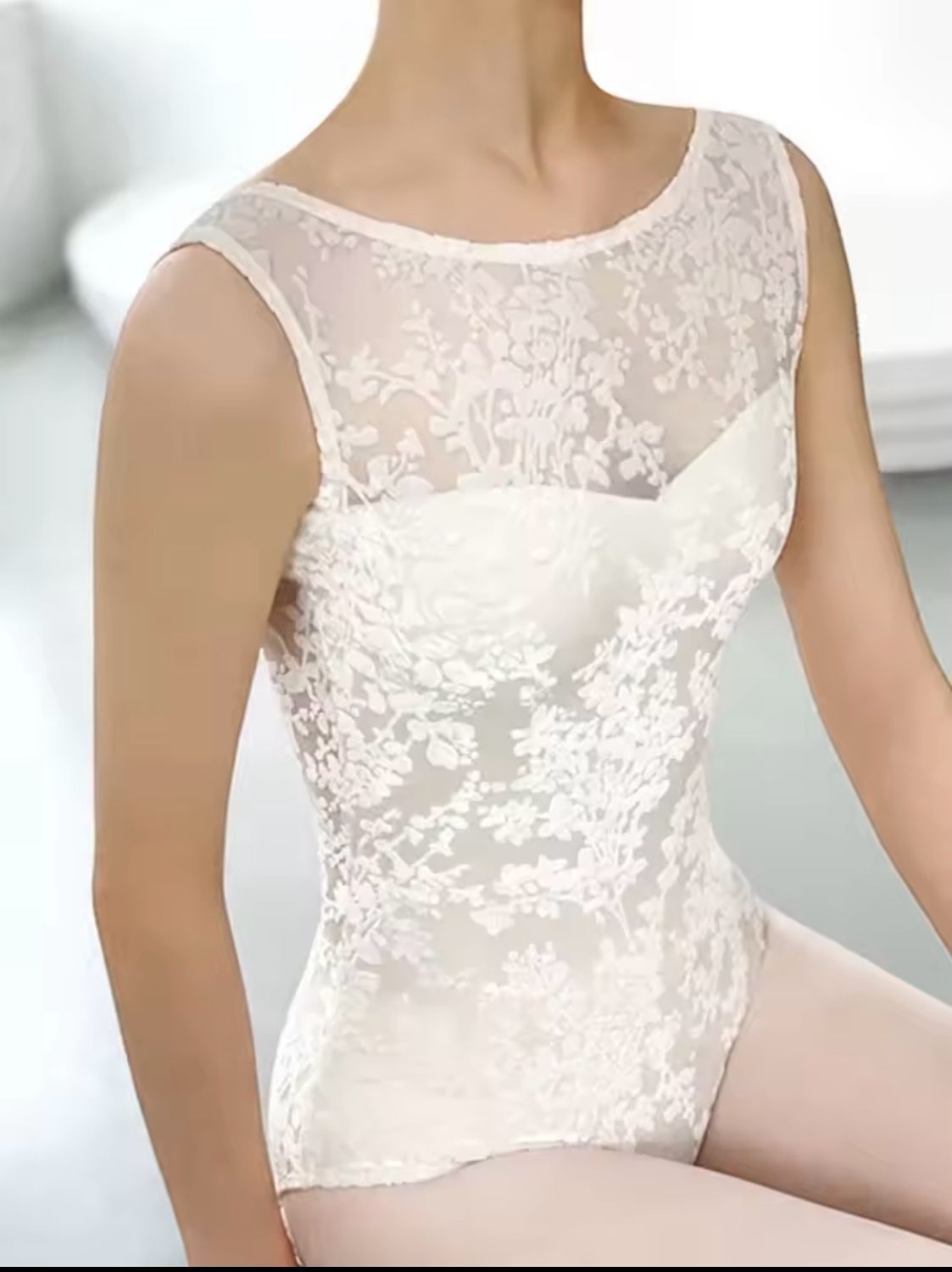 Trikot Linda mit offenen Rücken von E-Lin