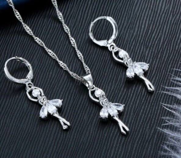 Ballerina Schmuckset DC925 aus Silber Ballerina Schmuckset DC925 aus Silber