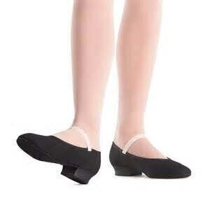 Bloch Charakterschuhe mit niedrigem Absatz Accent für Mädchen S0326GU Bloch Charakterschuhe mit niedrigem Absatz Accent für Mädchen S0326GU