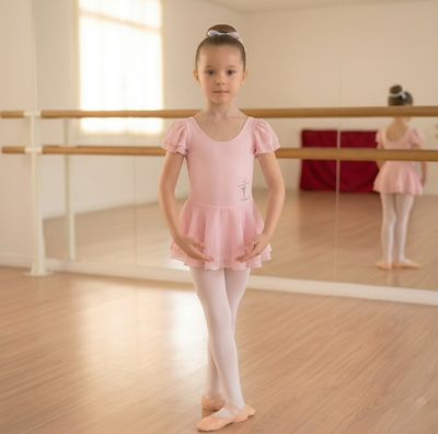 Kinderbody Betty mit Röckchen Kinderbody Betty mit Röckchen