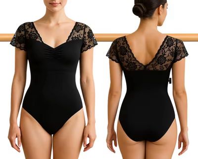 Trikot Melia mit kurzen Flügel Ärmeln Dancecode Trikot Melia mit kurzen Flügel Ärmeln Dancecode