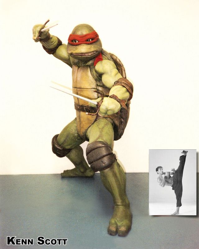 Personalized autograph on 1990 Raphael with Sais & Kenn Scott insert