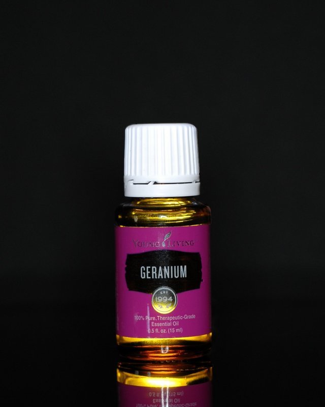 Young Living Geranium Essential Oil
