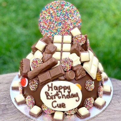Gluten free chocolate smash cakes with personalised options - custom chocolate gifts for dietary needs and celebrations.