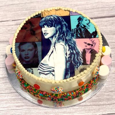 Custom Made with Round Edible Print