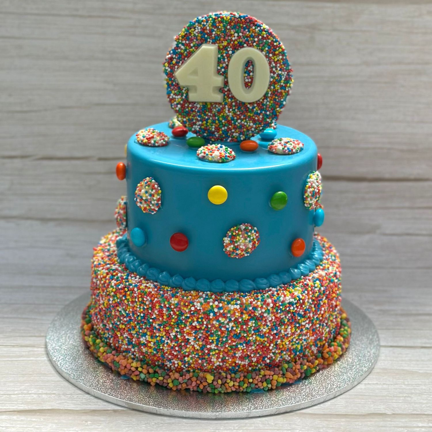 Two Tier with Giant Freckle