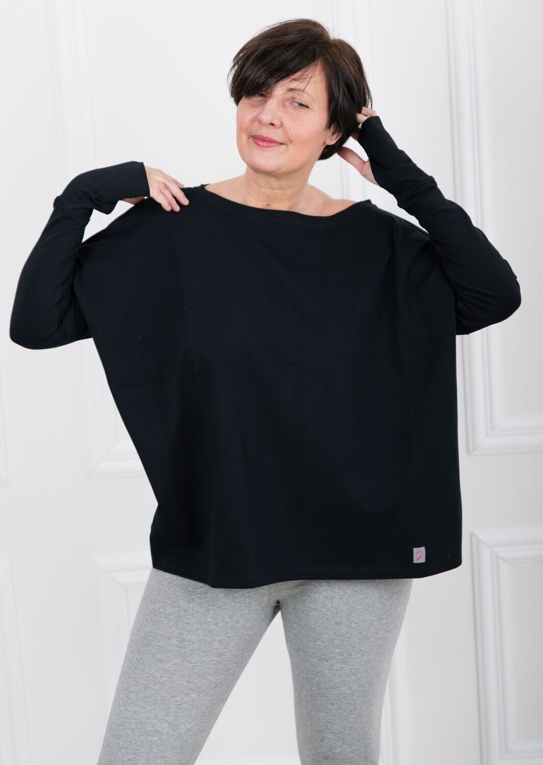 DORINA- fekete