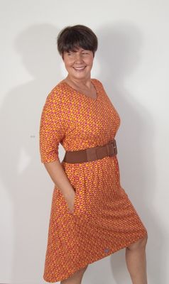 ABIGÉL  ruha - háromszög mintás