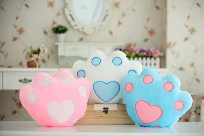 LED LEUCHT KISSEN LED Pillow Tatze Pfote Paw Leuchtkissen kuschelweich 40x35 LED LEUCHT KISSEN LED Pillow Tatze Pfote Paw Leuchtkissen kuschelweich 40x35