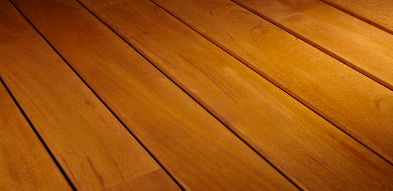 Iroko (ancho 10 cm) desde 62,00€/m2