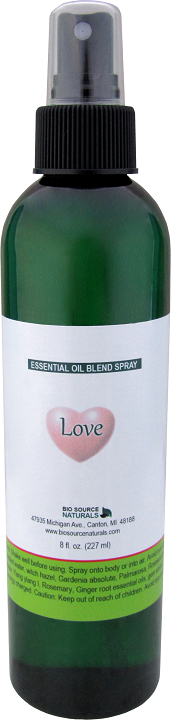 Love Essential Oil Blend Spray 8 fl oz (227 ml)