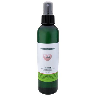 Love Essential Oil Blend Spray 8 fl oz (227 ml)