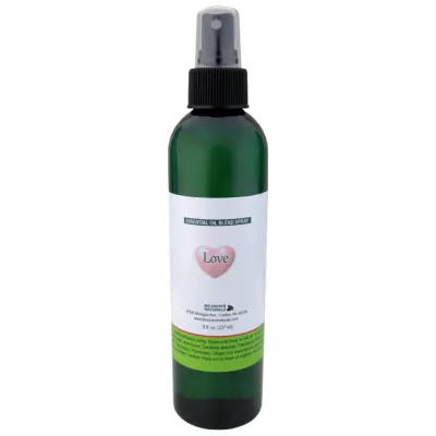 Love Essential Oil Blend Spray 8 fl oz (227 ml)