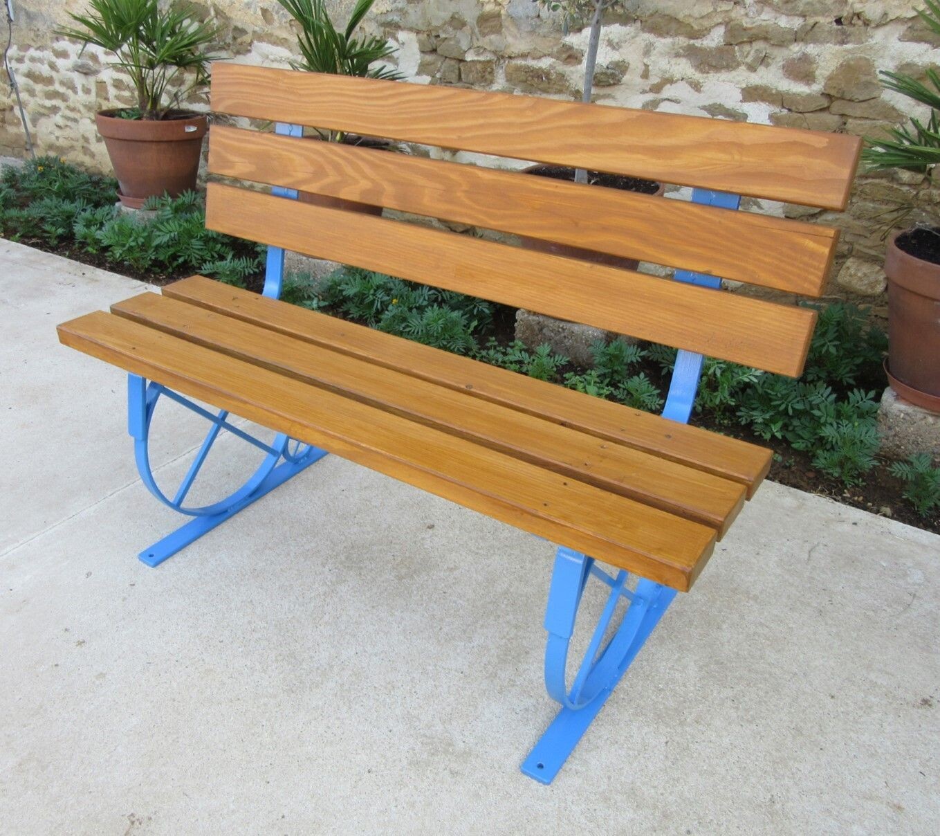 Wood & Metal Garden Bench - Double Circle Design