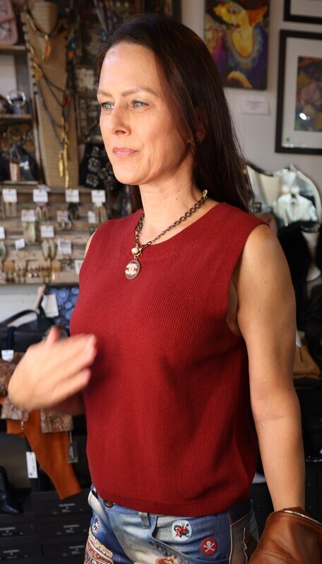 White and Warren Shell Top