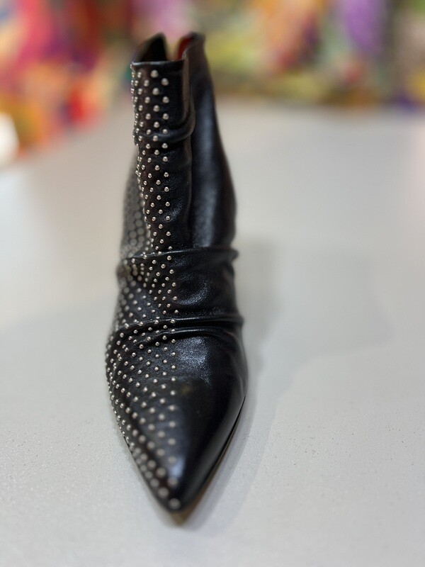 Halmanera Boots