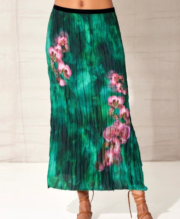 Go Silk Crinkle Cut Skirt