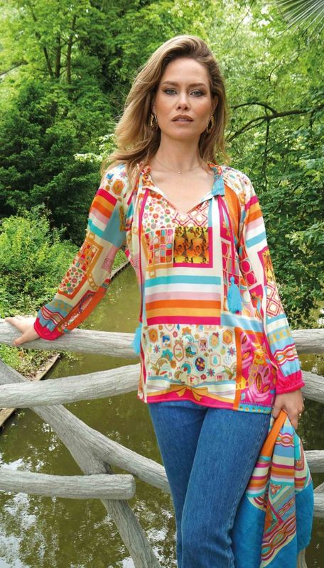 Mucho Gusto Milano Blouse C51MIL-009 Mucho Gusto Milano Blouse C51MIL-009