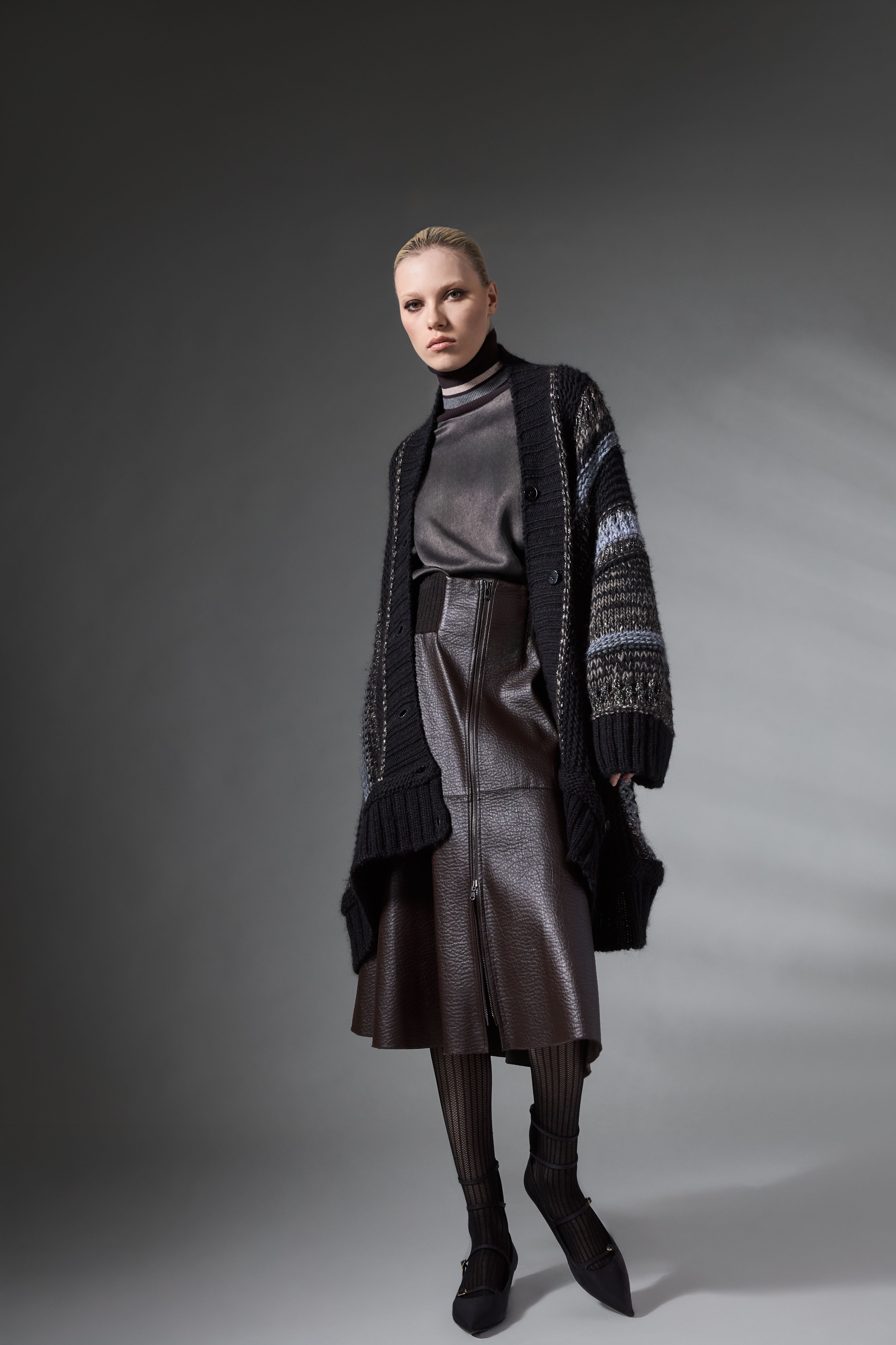 Tricot Chic Vegan Leather Skirt S105