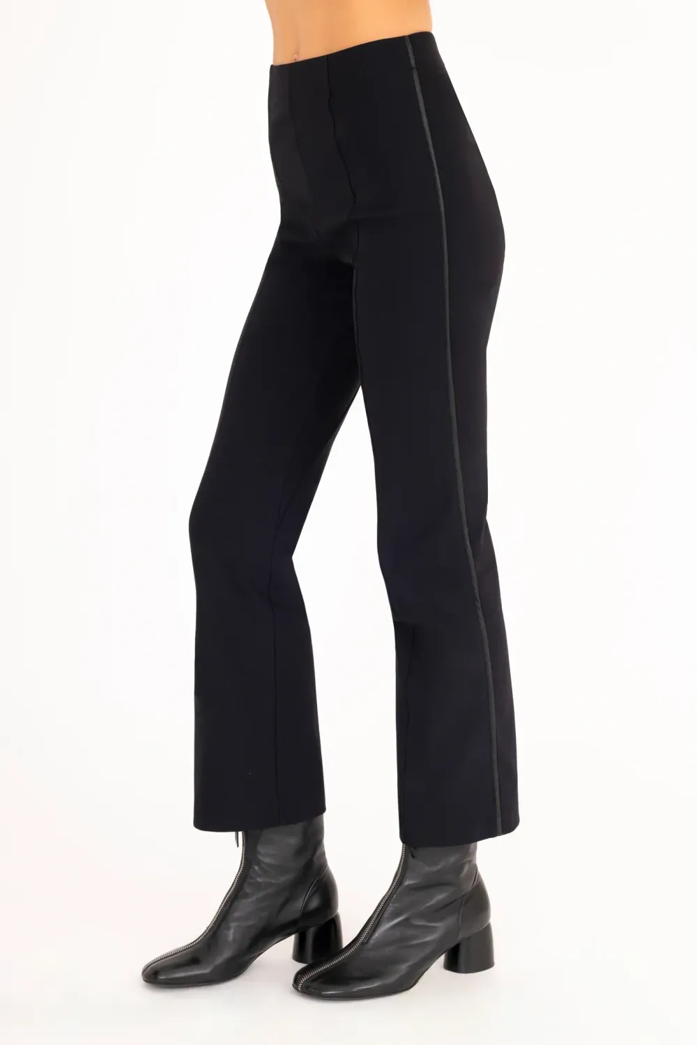 Elaine Kim Elan Tech Stretch Cropped Trouser with leather trim Elaine Kim Elan Tech Stretch Cropped Trouser with leather trim