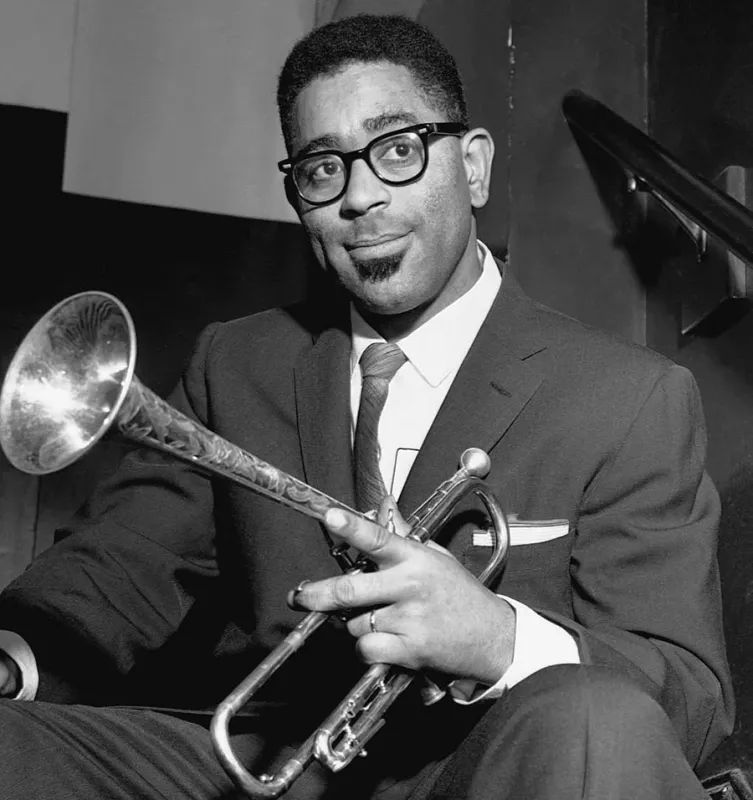 Dizzy Gillespie - It's The Talk Of The Town