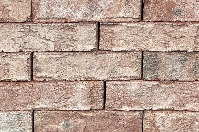 TRIANGLE BRICK - Tiffany