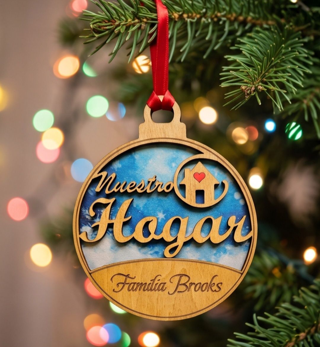 Nuestro Hogar Personalized Family Christmas Ornament