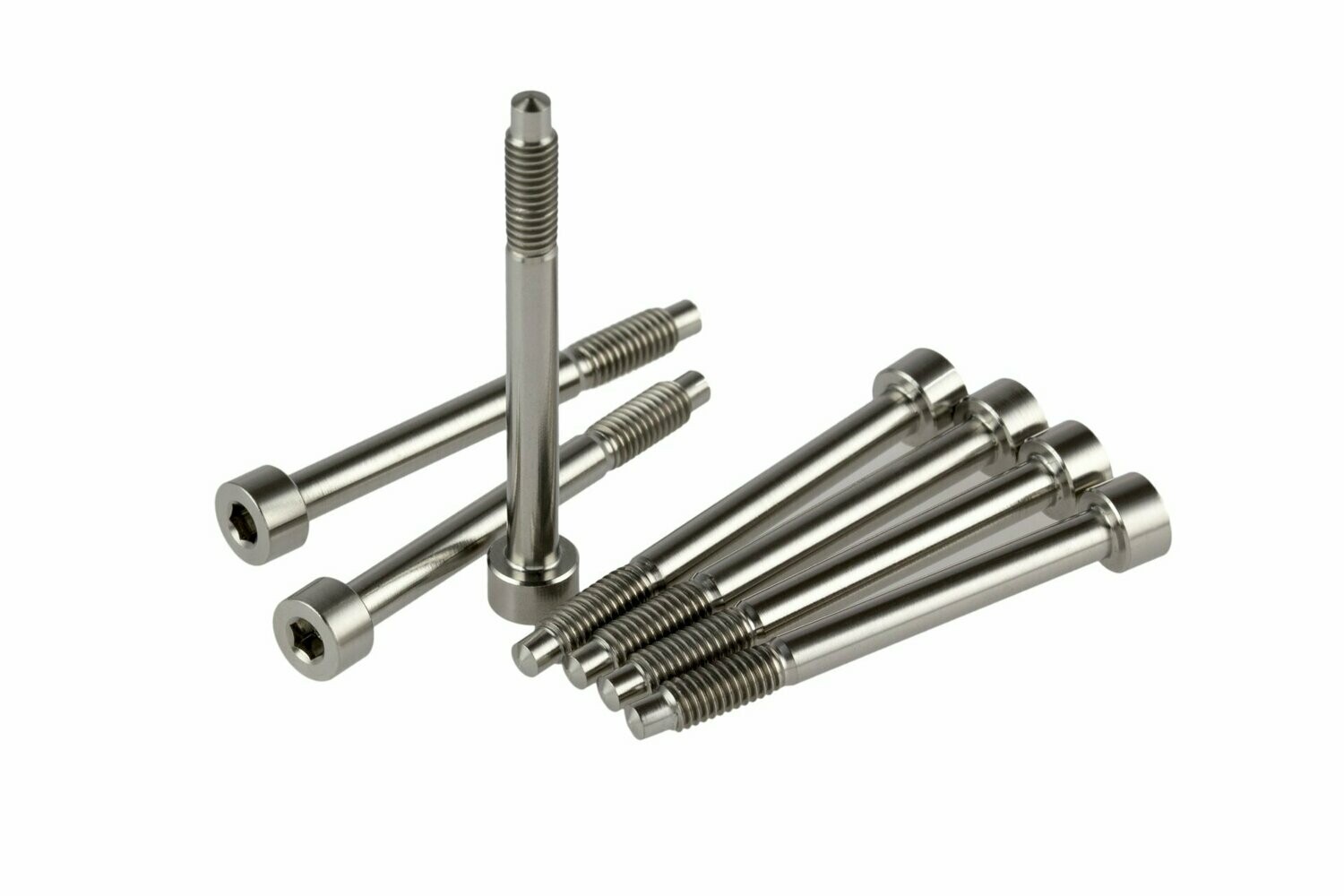 Titanium Locking Screws — M4 × 0.7 — 7 pcs