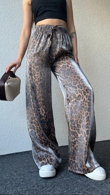 Leopardo kelnės