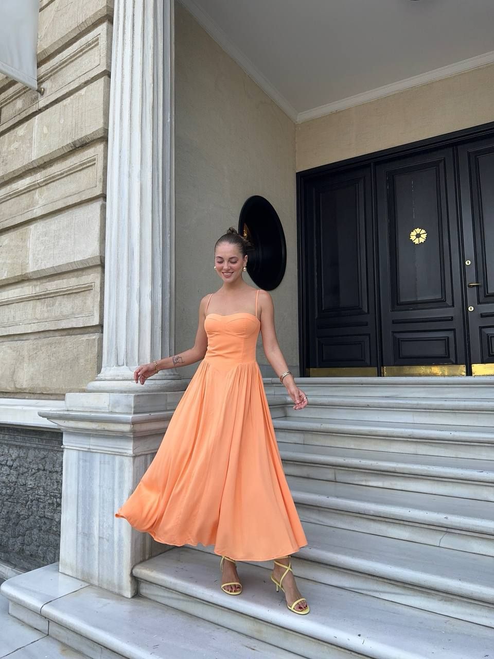 Suknelė Moniq Peach 