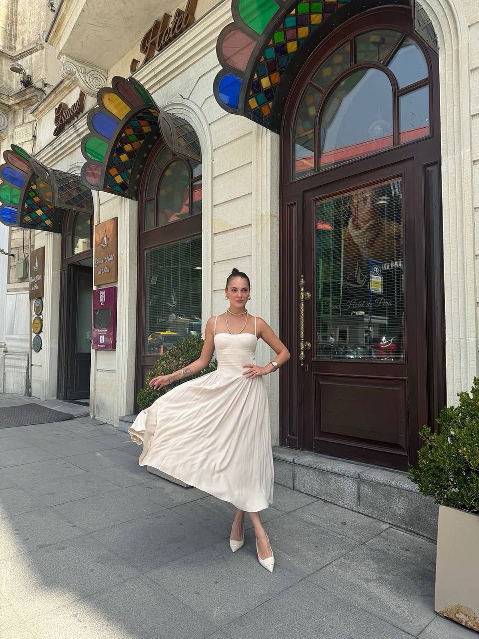 Suknelė Moniq Beige 