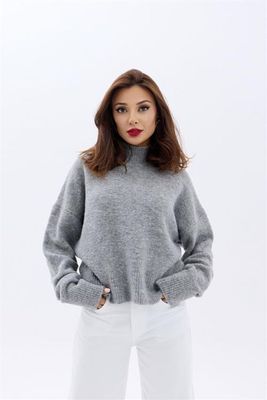 Megztinis light grey