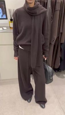 Premium 3 dalių megztas kostiumėlis iš 100 % natūralios vilnos