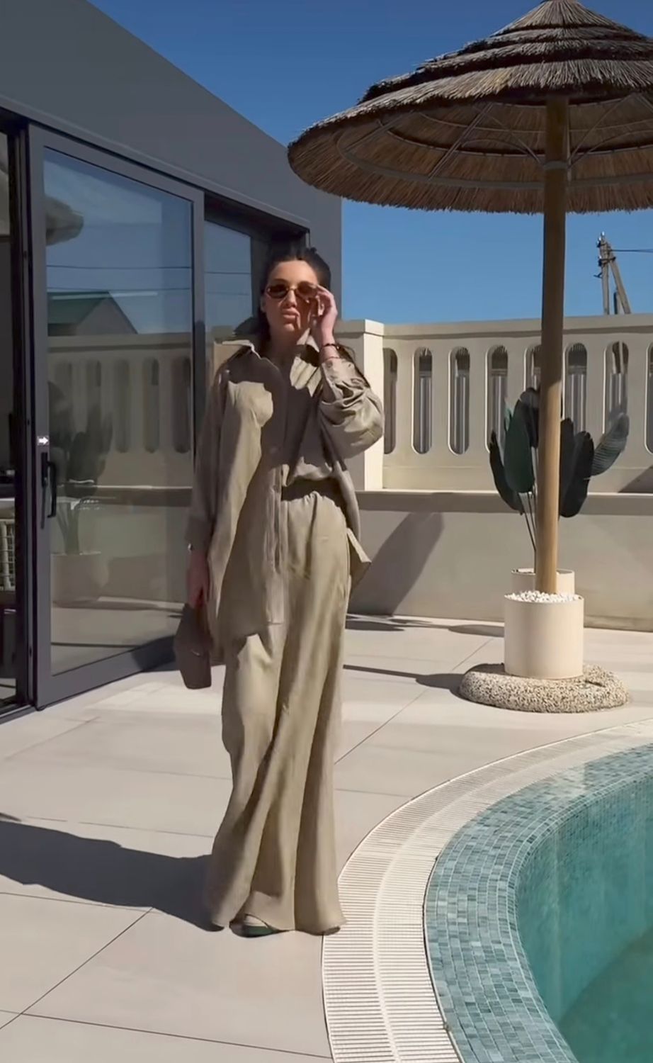 Premium lininis kostiumėlis Lora