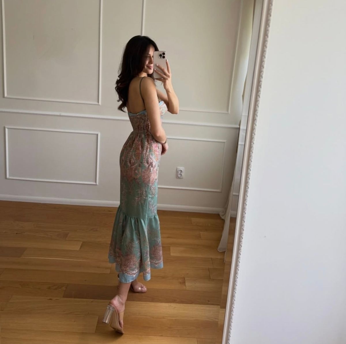Suknelė Nazin