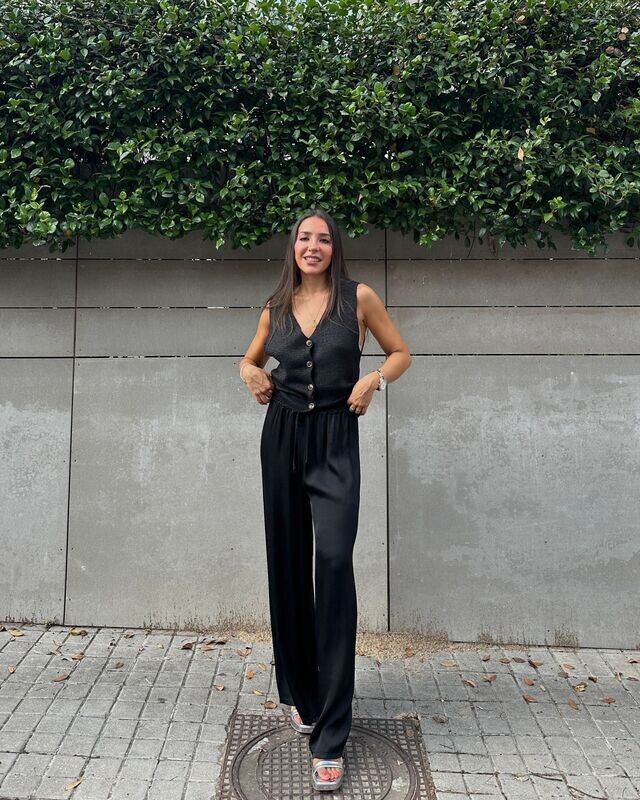 Pantalón efecto seda negro