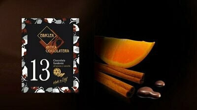 Dunkle Schokolade mit Orange & Zimt.
aus dem Piemont.
Portionsbeutel 32g. Eraclea Nr. 13