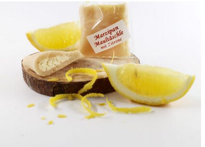 Altensteiger  Marzipan-Maultäschle mit Zitronenfüllung , lieferbar immer im Okt. bis ca.Mai.
