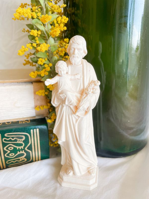 San José con el niño Jesús