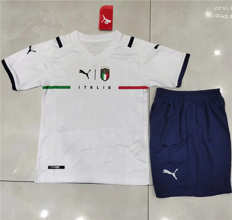 Italy Away Kids Soccer Kit 21/22