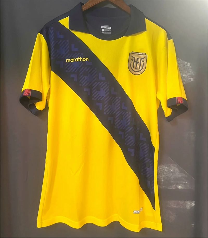Ecuador Home soccer jersey 24/25