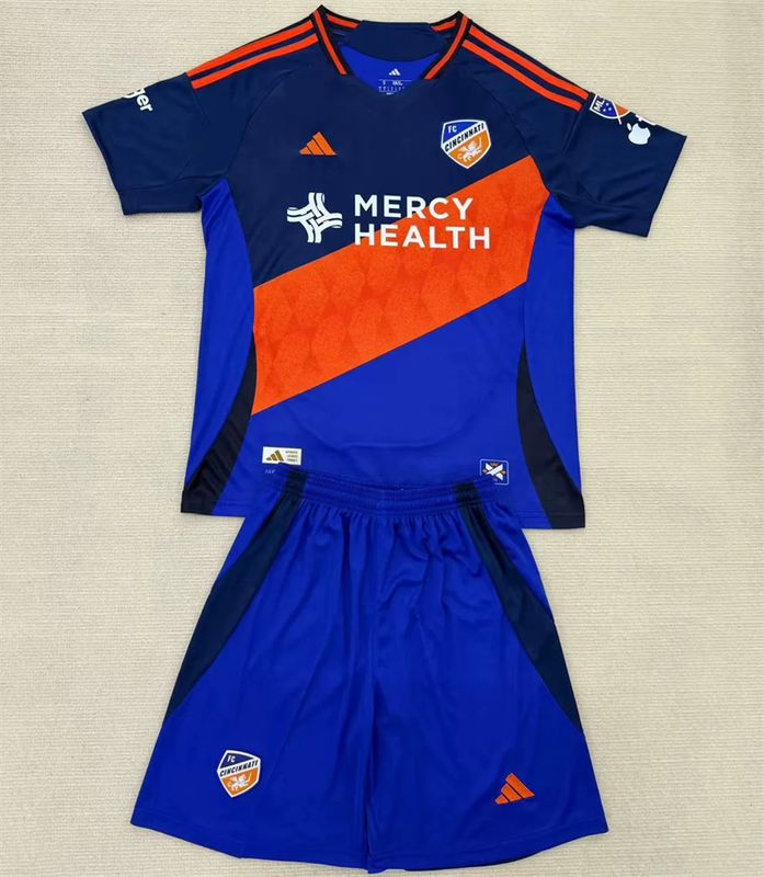 Kids kit 25-26 Cincinnati home Kids kit 25-26 Cincinnati home